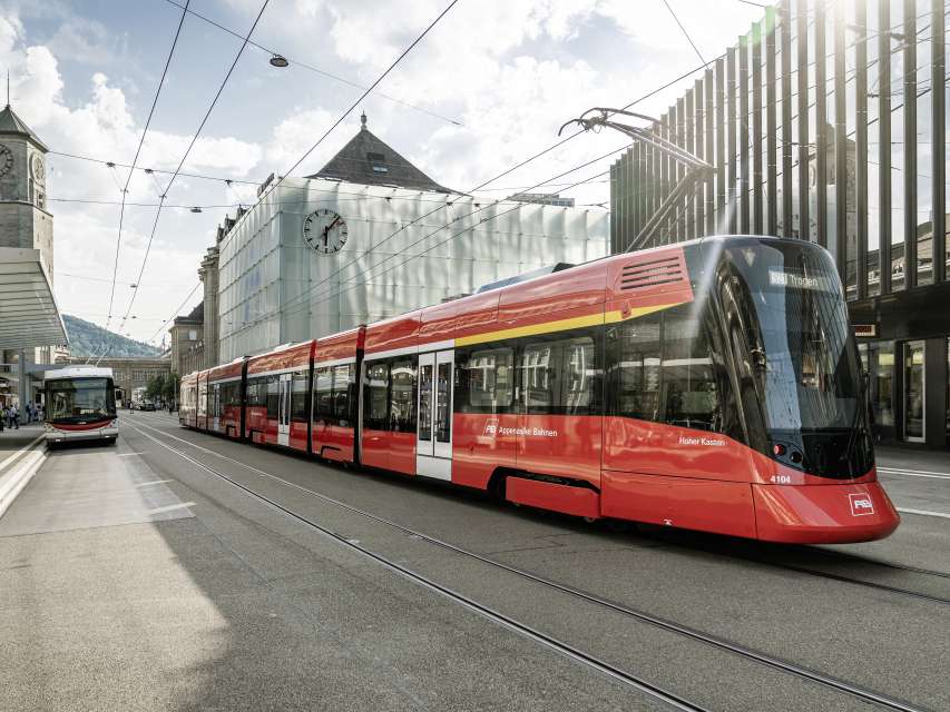 Fahrplan per 11. Mai 2020 mit Halbstundentakt